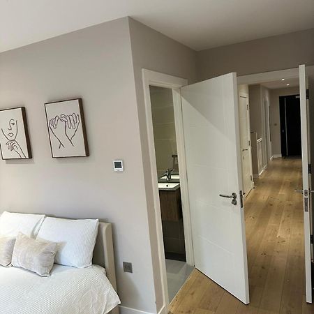 Richardson Deluxe Apartments - 3 Bed London Exterior photo